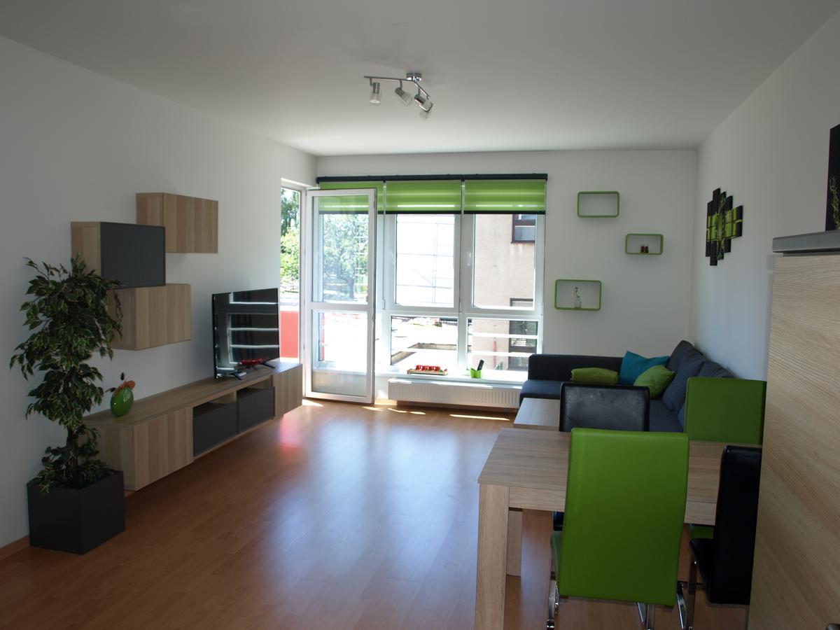 Apartman Self Check In/Out Vrchlabi Bagian luar foto