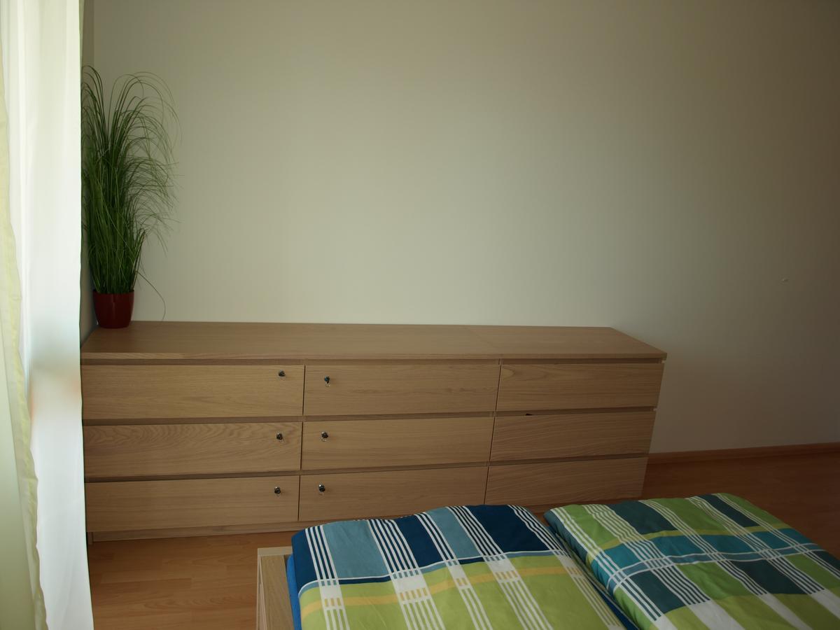 Apartman Self Check In/Out Vrchlabi Bagian luar foto